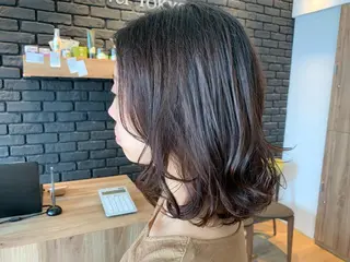 ミディアム カラー パーマ コンドウ サラのヘアスタイル