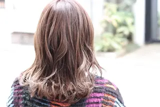 セミロング カラー 川内 政人のヘアスタイル