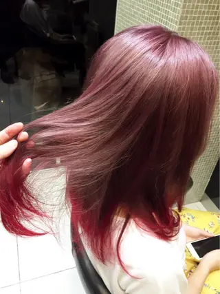 カラー natsu fujinoのヘアスタイル
