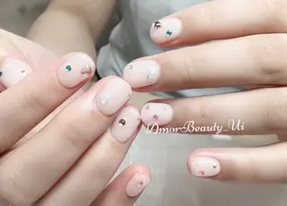 ネイル Ui_Amor (パラジェル)のネイルデザイン