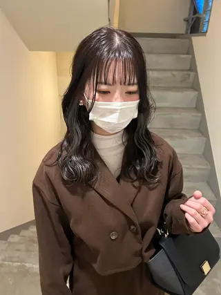 ロング カラー パーマ ヘアアレンジ メンズ キッズ ネイル マツエク・マツパ アイブロウ 薄暮 マツイ レンのヘアスタイル