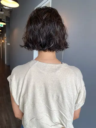 ミディアム パーマ 似合わせカラーパーマ 🌿kitin米川のヘアスタイル