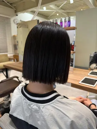 ミディアム 近田 小桜のヘアスタイル