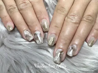 ネイル Nailsalon Rinのネイルデザイン