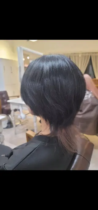 ミディアム カラー ❇️安達 優心❇️ レイヤー/艶髪特化のヘアスタイル