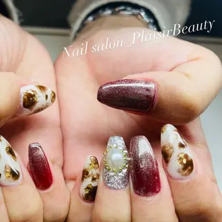 ネイル Nallsalon Plaisirbeauty所属・Plaisir beautyのネイルデザイン