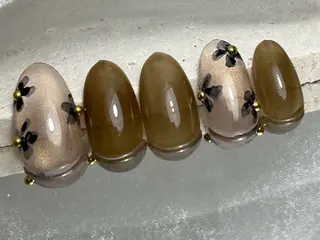 ネイル Mia nail 【平尾駅徒歩8分】のネイルデザイン