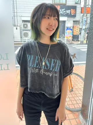 カラー 🩵HOLLY🩵 カレン🩵モデルのヘアスタイル