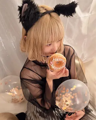 ミディアム カラー マツエクモデル無料 marry 池袋秦のマツエク・マツパデザイン