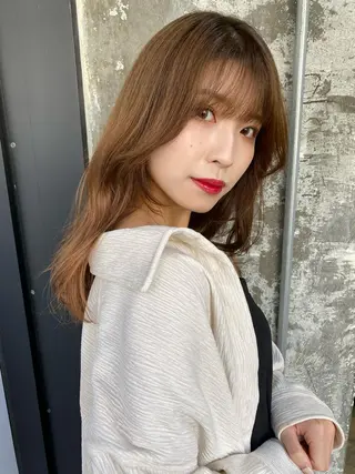 セミロング カラー Pia ツボイ ケイタのヘアスタイル