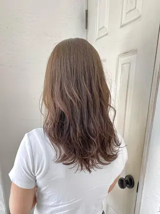ロング カラー 🍑もも 🍑のヘアスタイル