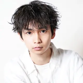 ミディアム カラー パーマ メンズ ハイトーン/メンズマ ッシュ/KYOHEIのヘアスタイル