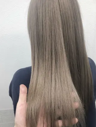 カラー ダブルスキルエクステ /羽エクステ白石宇由のヘアスタイル