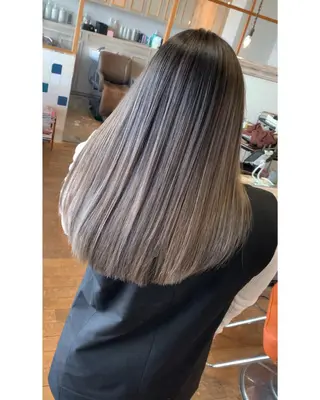 カラー 石井辰功也 フリーランス美容師のヘアスタイル