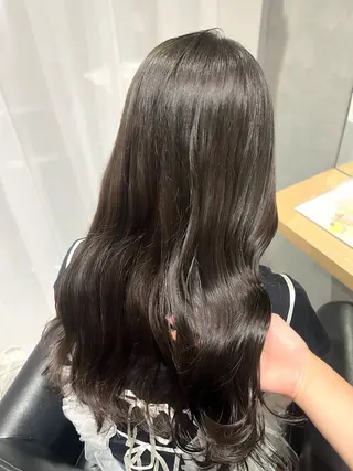 ロング 福本 梓のヘアスタイル