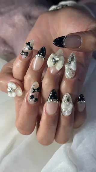 ネイル うにゃねいる🌷 Mayaのネイルデザイン