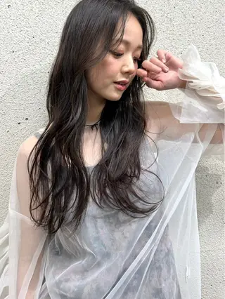 ロング ヘアアレンジ 森山 遥葵のヘアスタイル
