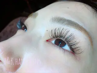 マツエク・マツパ 北川 広行のヘアスタイル