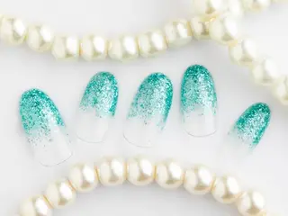 ネイル 💗🪽Tiary Nail🪽💗のネイルデザイン