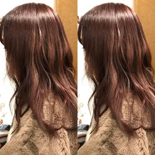 セミロング カラー 小栗 麻衣のヘアスタイル