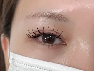 マツエク・マツパ freevel(フリーヴェル)所属・freevel Sakiのマツエク・マツパデザイン