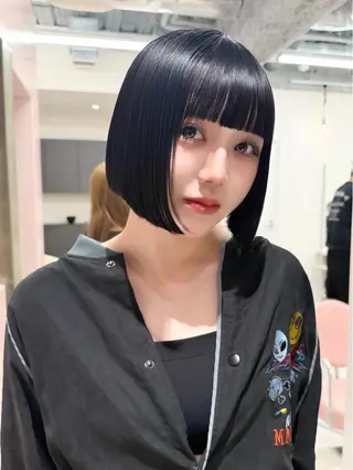 ショート カラー ヘアアレンジ 縮毛矯正🤍 盛れるボブ/ひかりのヘアスタイル