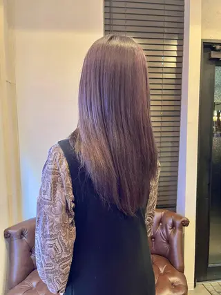 ロング カラー 福本 光のヘアスタイル