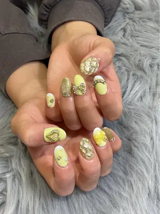 ネイル RICO Nail パーツつけ放題🌈のネイルデザイン