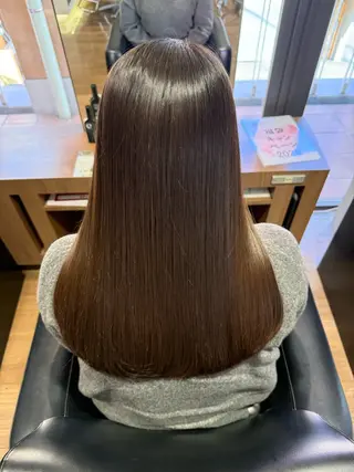 ロング 丸山 亜加理のヘアスタイル