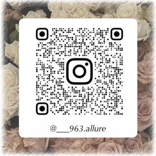 Allure Kurumiのネイルデザイン