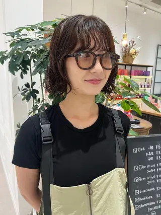 ミディアム パーマ 岡田 望愛🫧のヘアスタイル