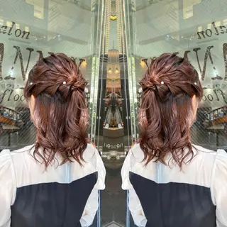ミディアム ヘアアレンジ 💎ハイトーン/艶 カラー モエカ💎のヘアスタイル