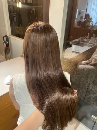 ロング カラー 山下 悠月のヘアスタイル