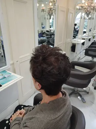 ショート 中村 裕昭のヘアスタイル
