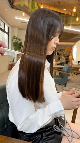 ロング 透明感/縮毛矯正 /ダブルカラー🪽のヘアスタイル
