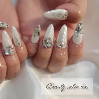 ネイル nailsalon b.a.のネイルデザイン