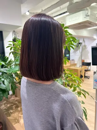 ミディアム カラー 艶ベージュ/オリーブ カラー🫒airiのヘアスタイル