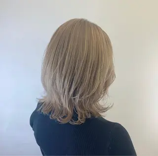 ミディアム sail hairのヘアスタイル