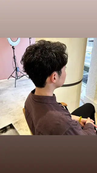 メンズ 縮毛矯正・髪質改善 特化 出納 直起のヘアスタイル