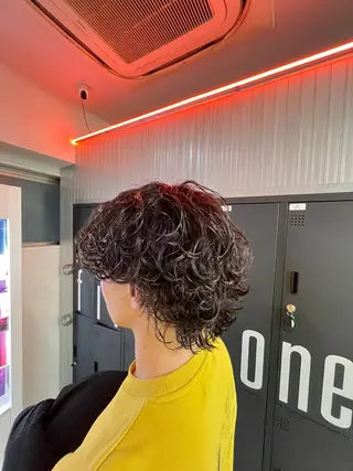 パーマ メンズ 【毎朝セット3分】 メンズパーマ　真人のヘアスタイル