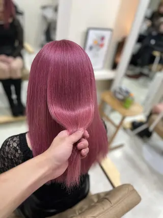 セミロング カラー ミルクティー量産💙 💙ブリーチ特化💙のヘアスタイル