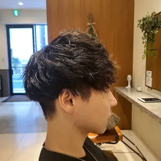 ショート パーマ メンズ 中井 啓悟のヘアスタイル