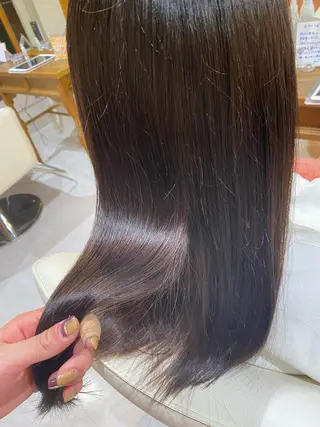 セミロング カラー 梛木 唯のヘアスタイル
