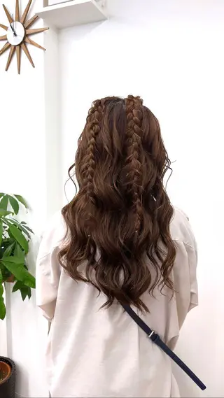 セミロング カラー ヘアアレンジ HIROKO / 透明感暖色カラー🎀のヘアスタイル