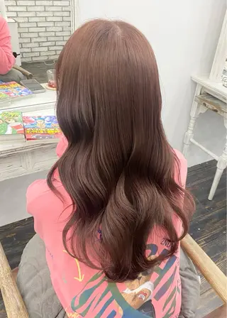 ロング カラー anli所属・tomomi /レイヤーカットのヘアスタイル