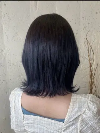 ミディアム カラー 透明感カラー🎀／ 寒色カラー／マツエクのヘアスタイル