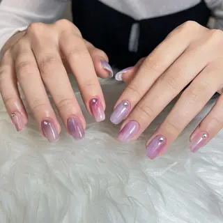 ネイル 𝓐𝓷𝓻𝓲 XiinhNailのネイルデザイン