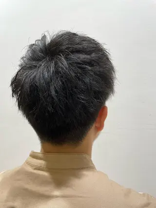 ショート 透明感カラー🩵 mioのヘアスタイル