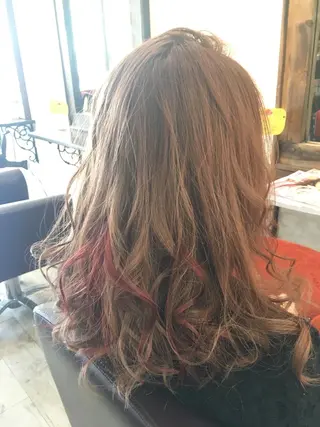 ロング 松本 亮のヘアスタイル