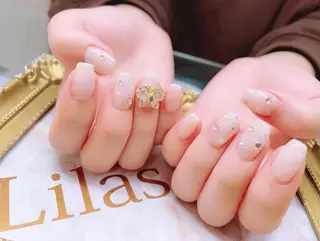 ネイル Lilas Nailのネイルデザイン